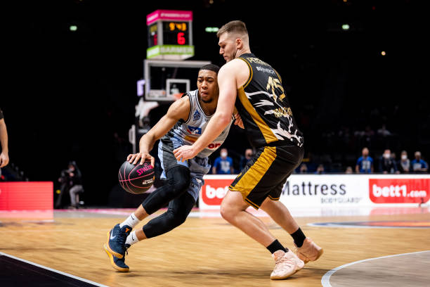 在各项赛事 在各项赛事