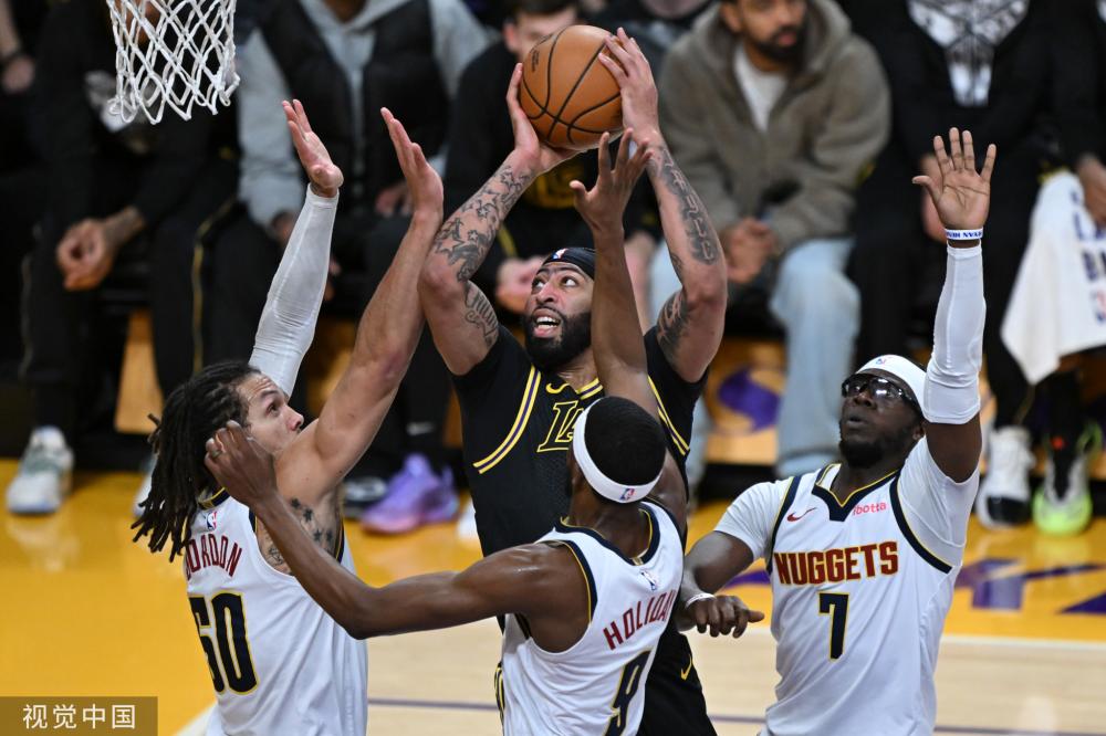 绿茵角斗 绿茵角斗